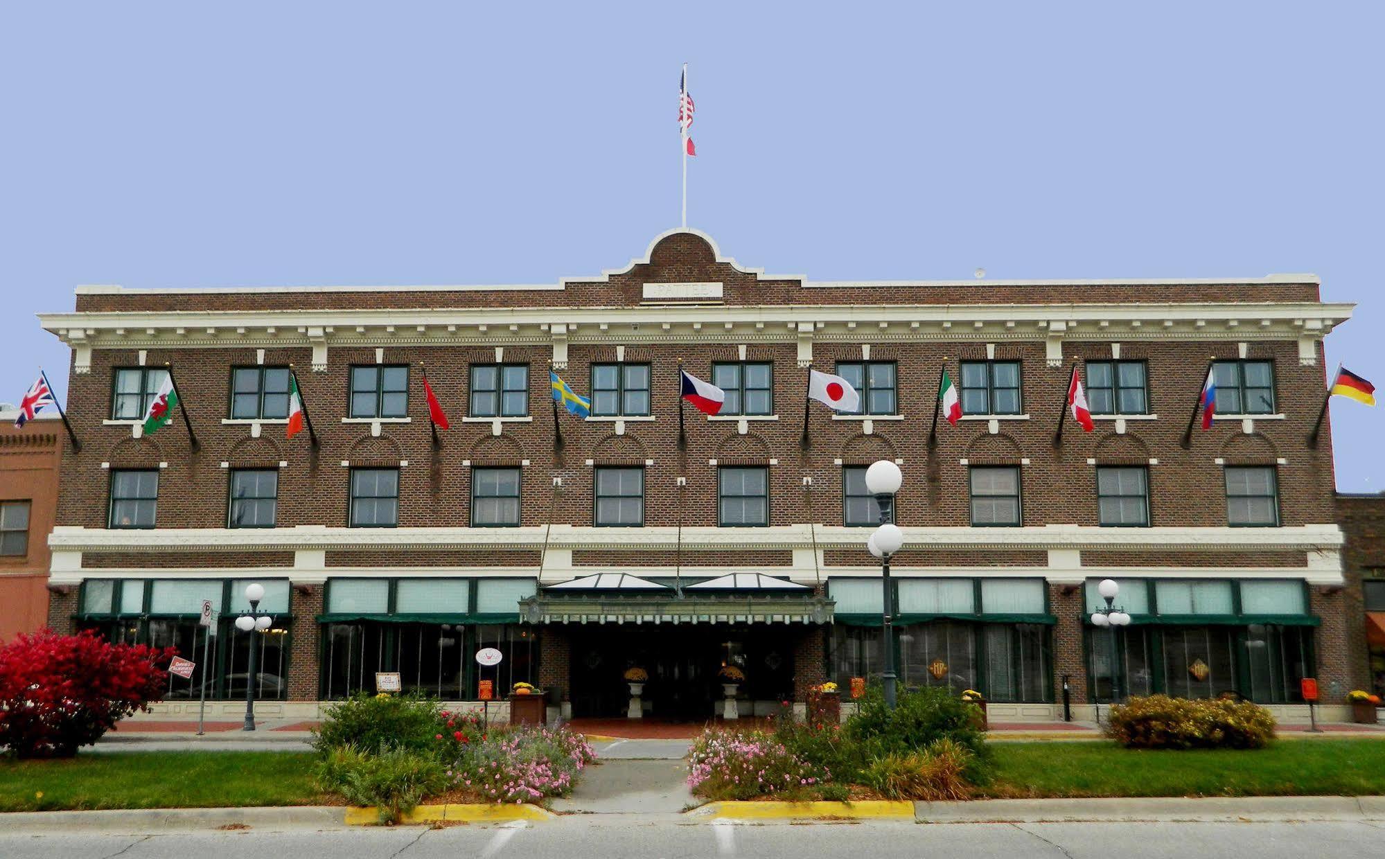 Hotel Pattee Perry 外观 照片